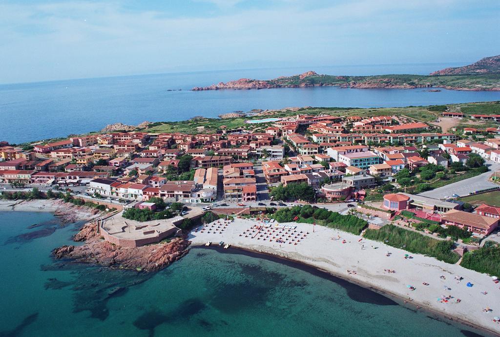 Isola Rossa Appartamenti Superior ภายนอก รูปภาพ