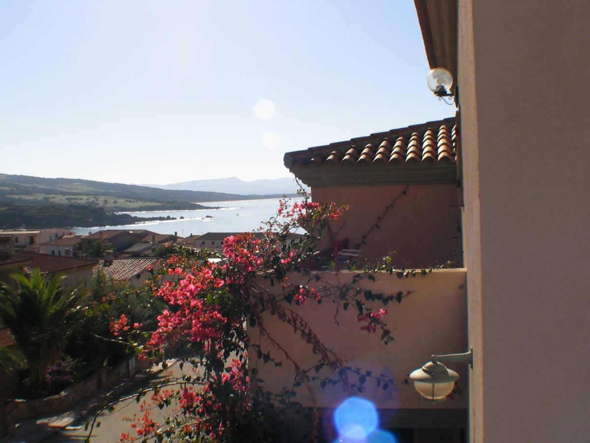 Isola Rossa Appartamenti Superior ภายนอก รูปภาพ