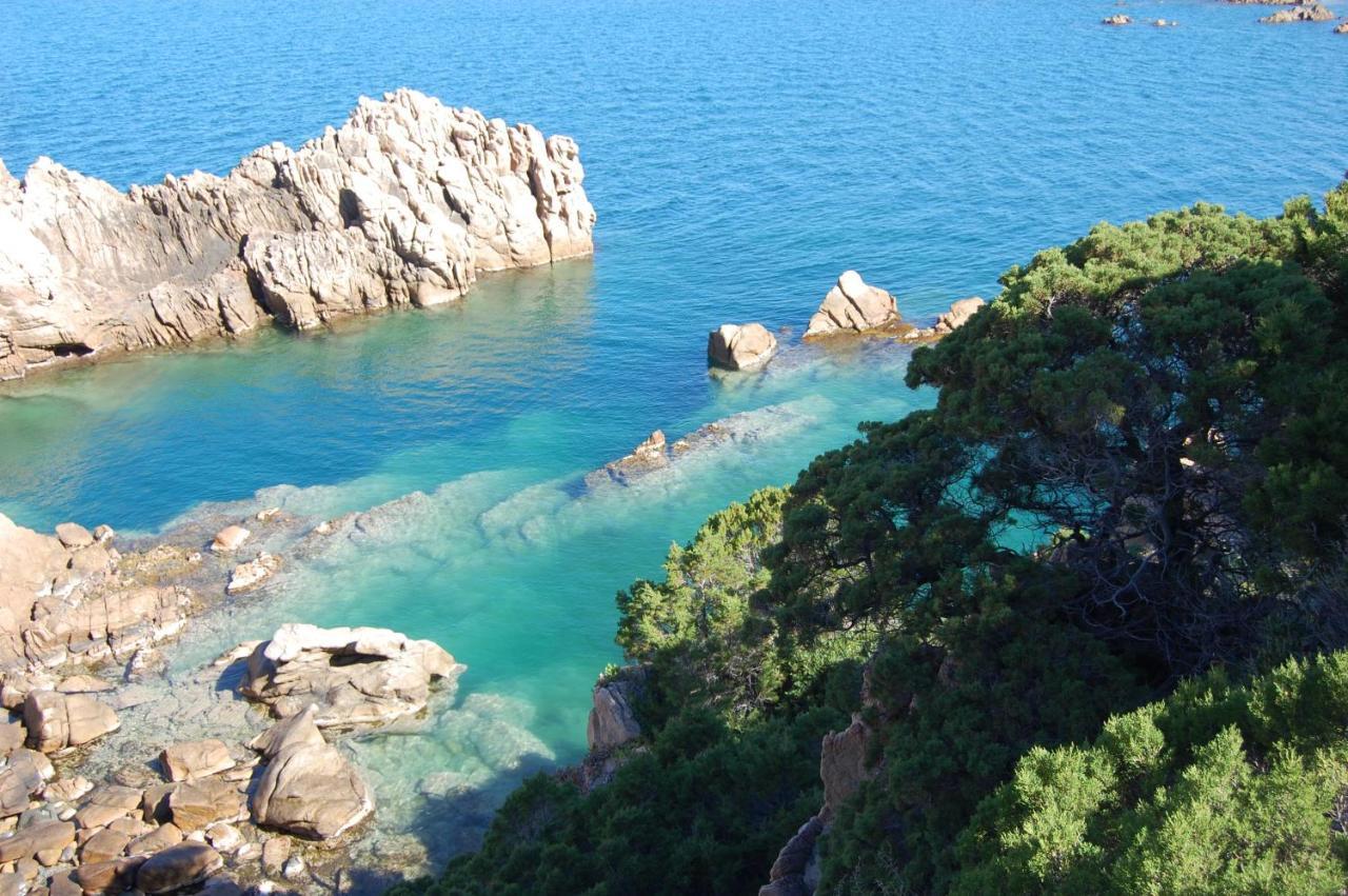 Isola Rossa Appartamenti Superior ภายนอก รูปภาพ